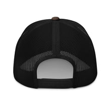 Load image into Gallery viewer, VIDA FIN Camouflage trucker hat
