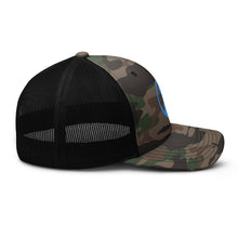 Load image into Gallery viewer, VIDA FIN Camouflage trucker hat
